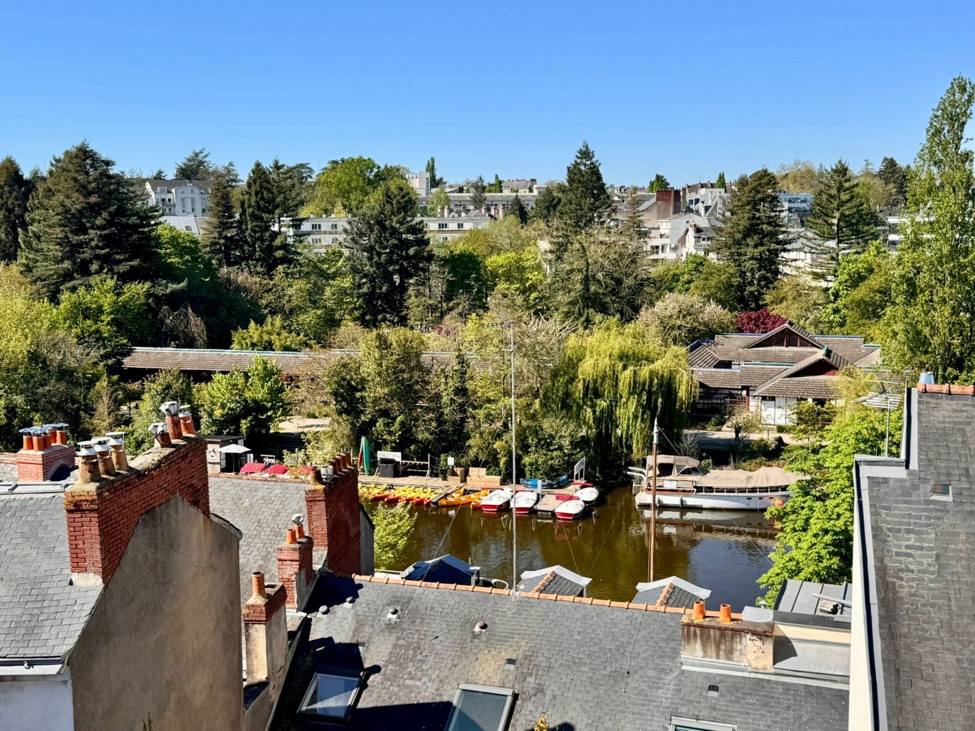 Vente Appartement 4&nbsp;pièces 76.56&nbsp;m² Nantes