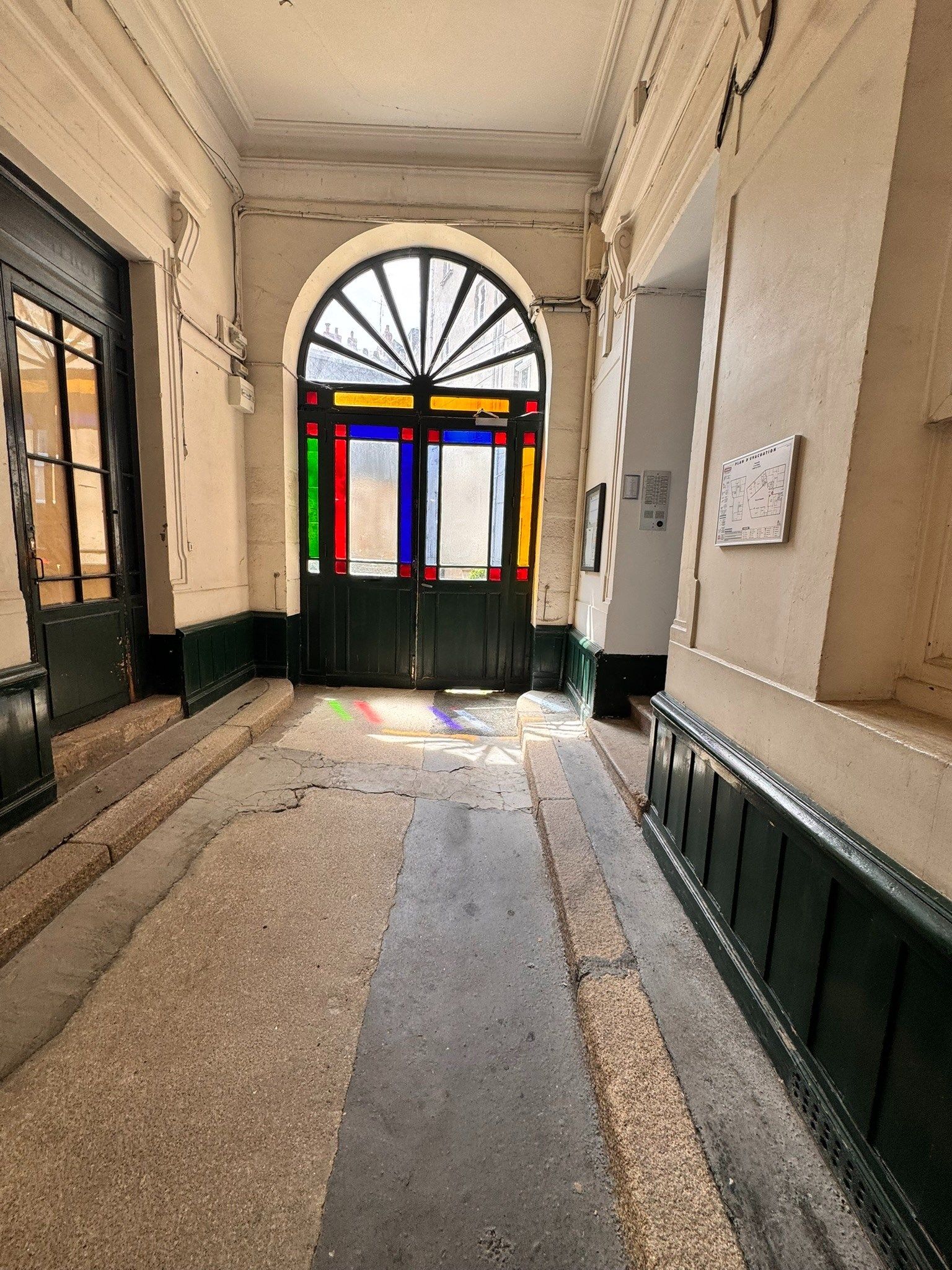 Location Appartement 3&nbsp;Pièces 87.6&nbsp;m² Nantes