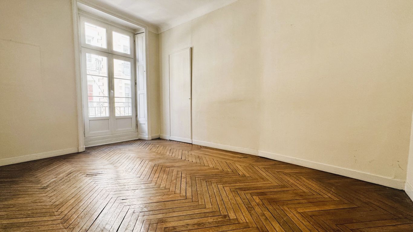 bureaux en vente sur NANTES (44000) - Plus de details