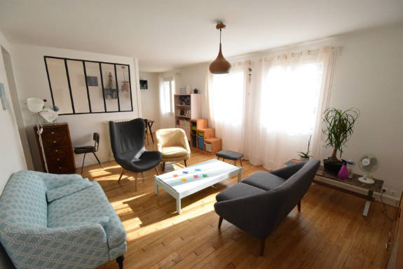 Appartement
                                                        T4
                                                                - CANCLAUX