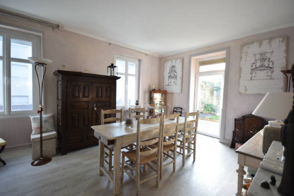 Maison
                                                                - PROCÉ