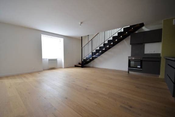 Appartement
                                                        T4
                                                                - TALENSAC