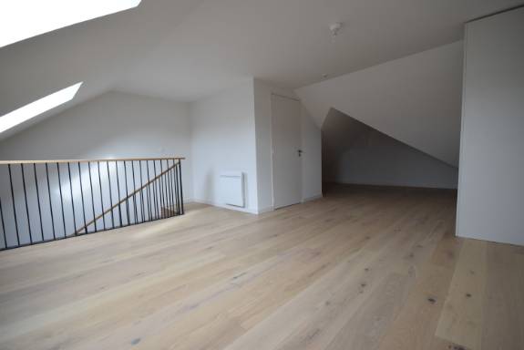 Appartement
                                                        T4
                                                                - TALENSAC