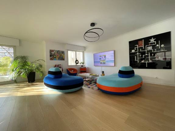 Appartement
                                                                - HYPER CENTRE