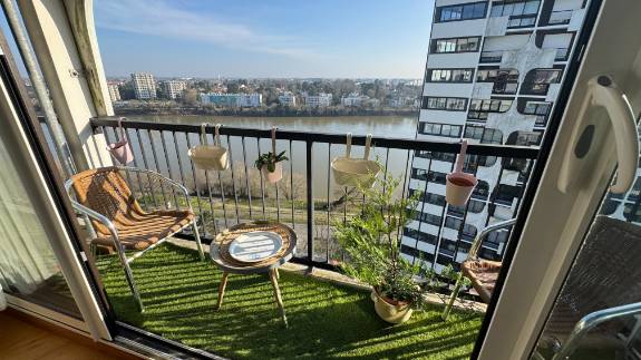 Appartement
                                                        T4
                                                                - BEAULIEU