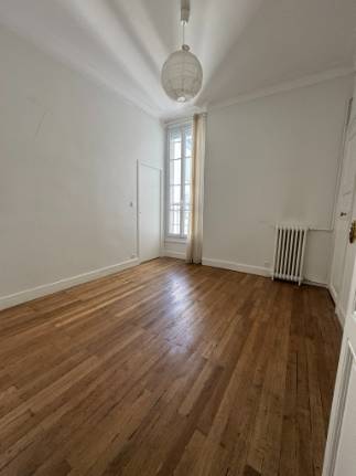 Appartement
                                                                - GRASLIN