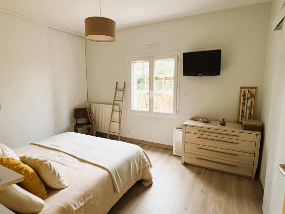 Maison
                                                        T8
                                                                - BASSE GOULAINE