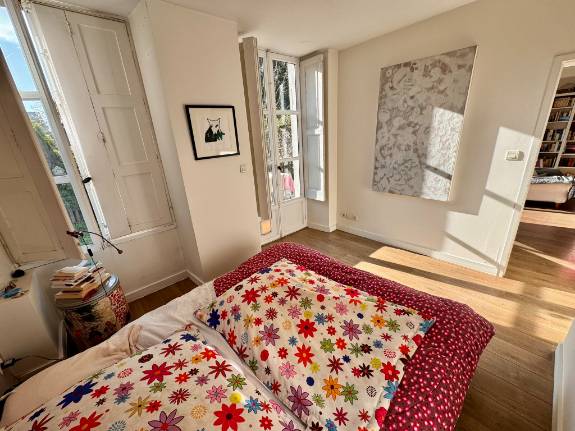 Appartement
                                                                - HYPER CENTRE