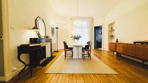 Appartement
                                                        T5
                                                                - HYPER CENTRE